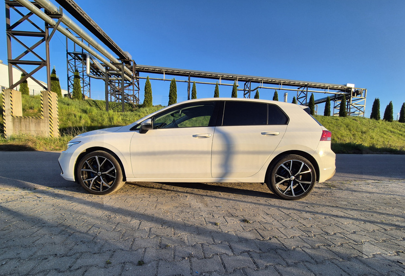4x RUEDAS 18 Invierno VW ID. POLO Pirelli 215/50 R18